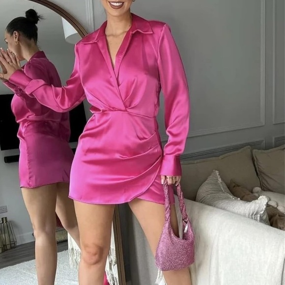 Aiyrukoy Dresses & Skirts - NWT Deep V Satin Like Sexy Slit Club Cocktail Long sleeve Mini Dress